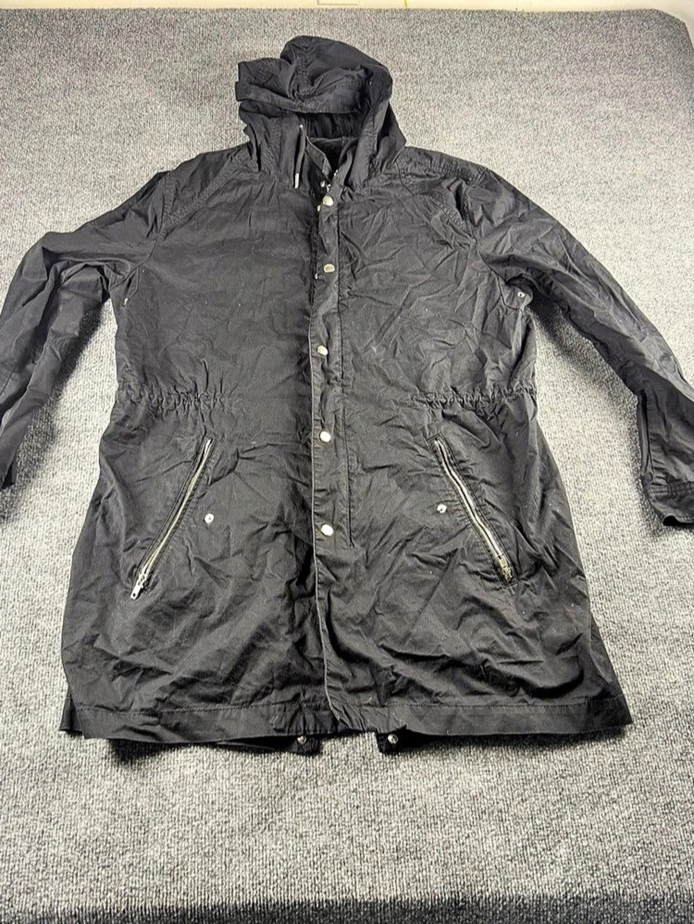 Forever 21 Men's Black Hooded Jacket Size XL